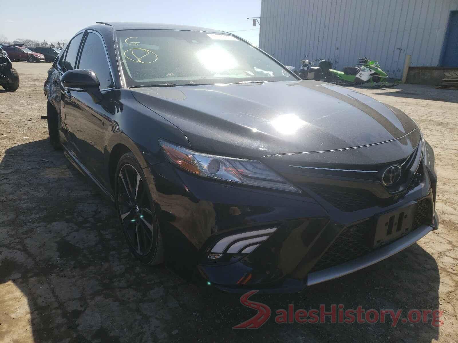 4T1B61HK6JU015157 2018 TOYOTA CAMRY