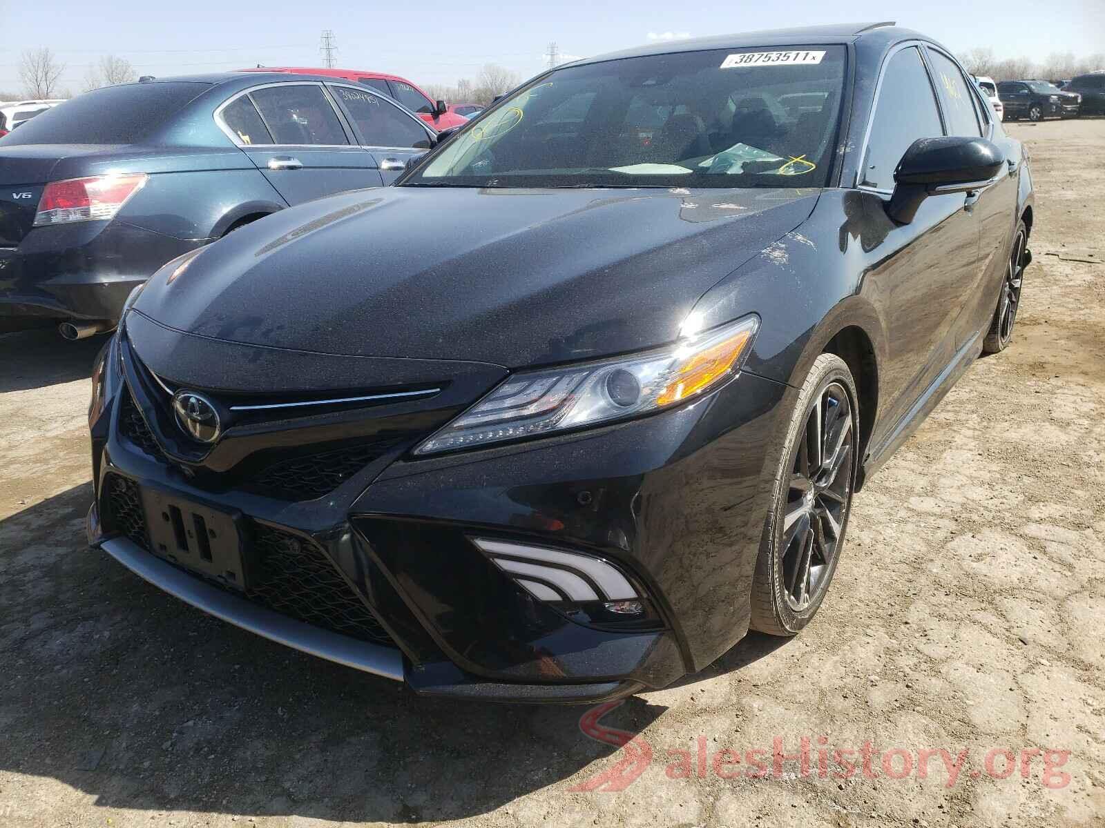 4T1B61HK6JU015157 2018 TOYOTA CAMRY