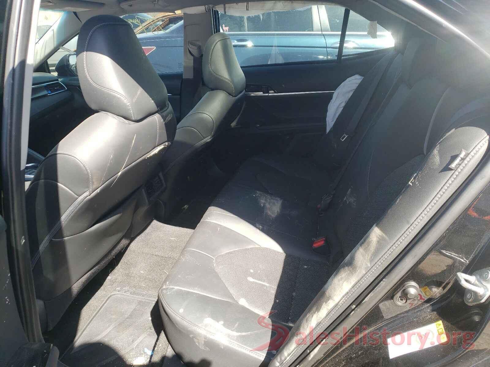 4T1B61HK6JU015157 2018 TOYOTA CAMRY