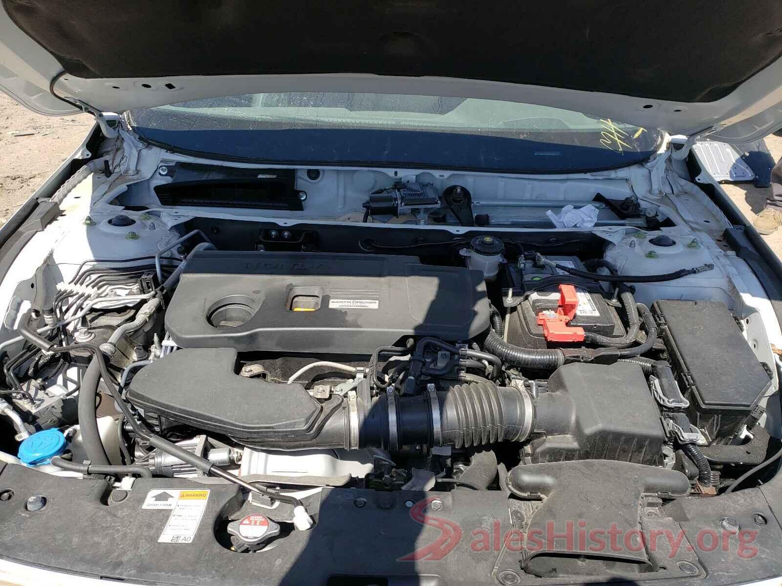 1HGCV2F90JA006300 2018 HONDA ACCORD