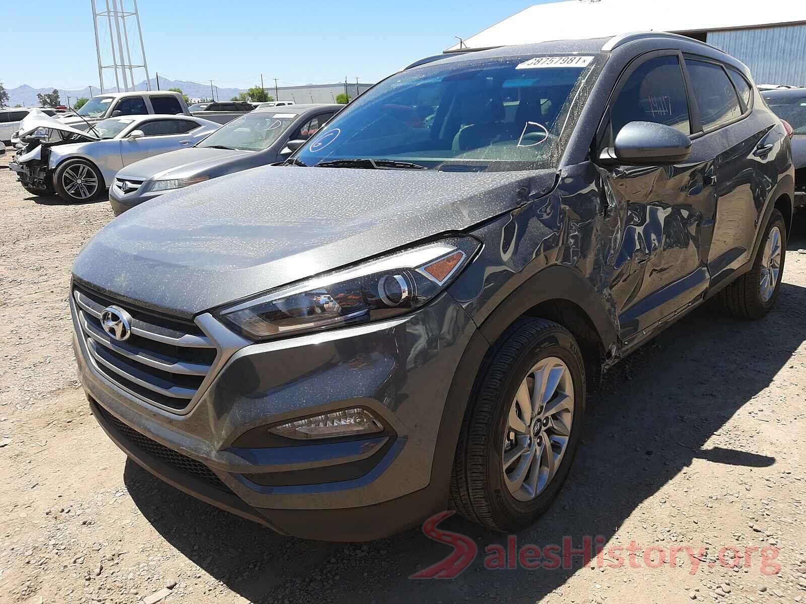 KM8J33A40HU530063 2017 HYUNDAI TUCSON