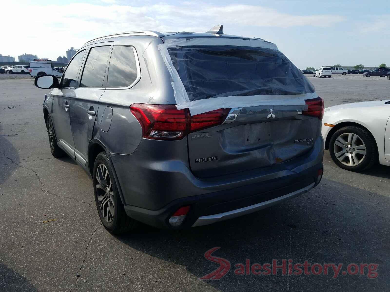 JA4AD3A38JZ020247 2018 MITSUBISHI OUTLANDER