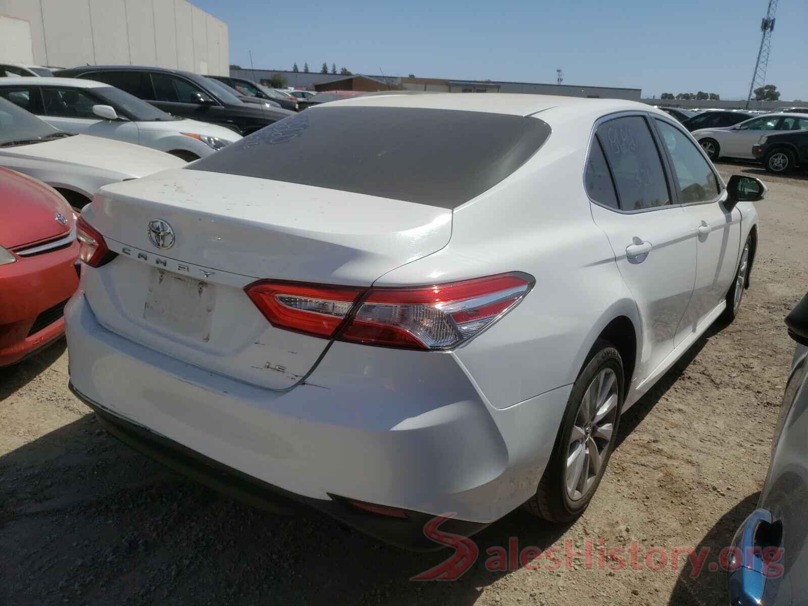 4T1B11HK1JU075815 2018 TOYOTA CAMRY