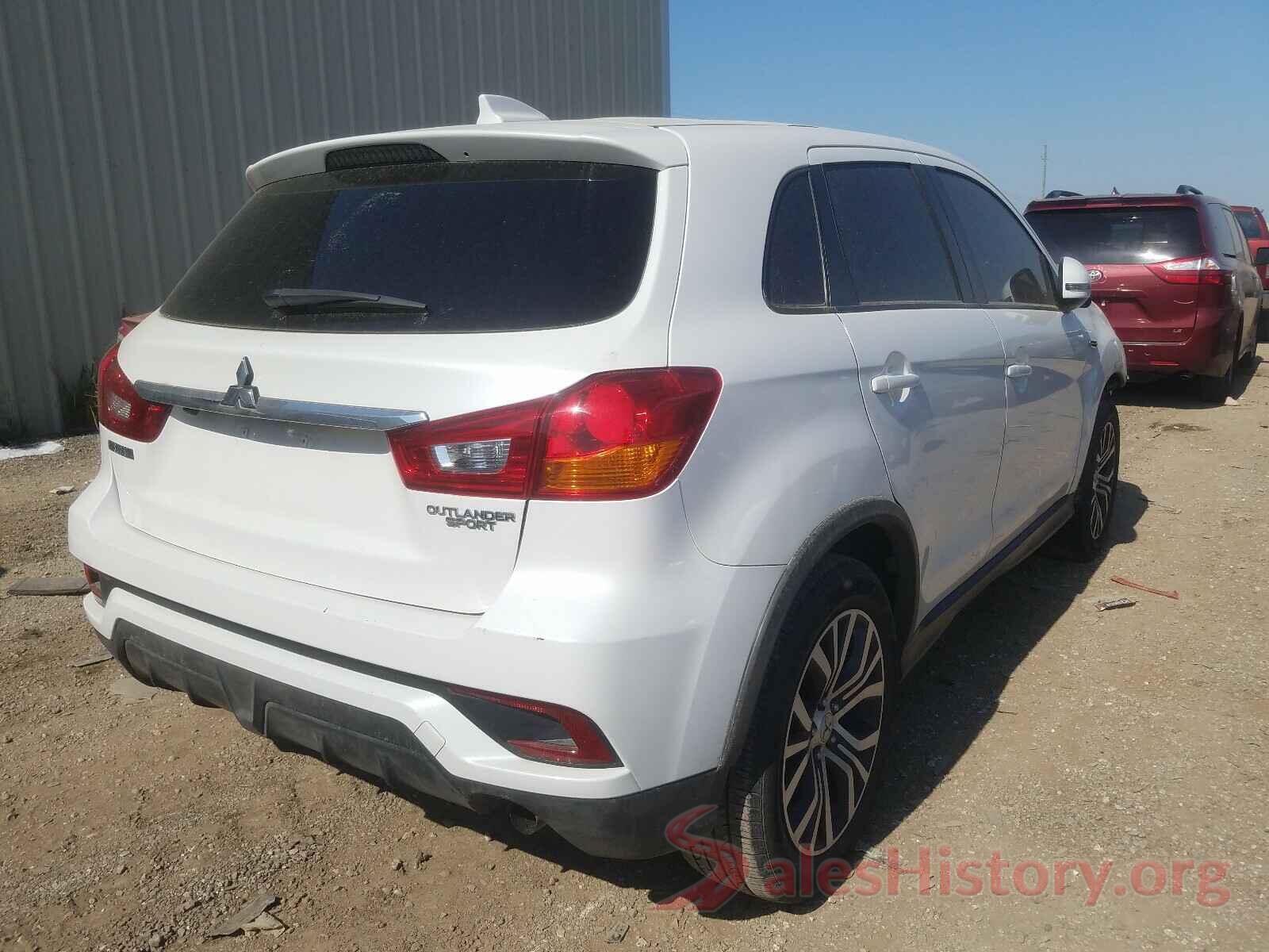 JA4AP3AU4JZ004000 2018 MITSUBISHI OUTLANDER