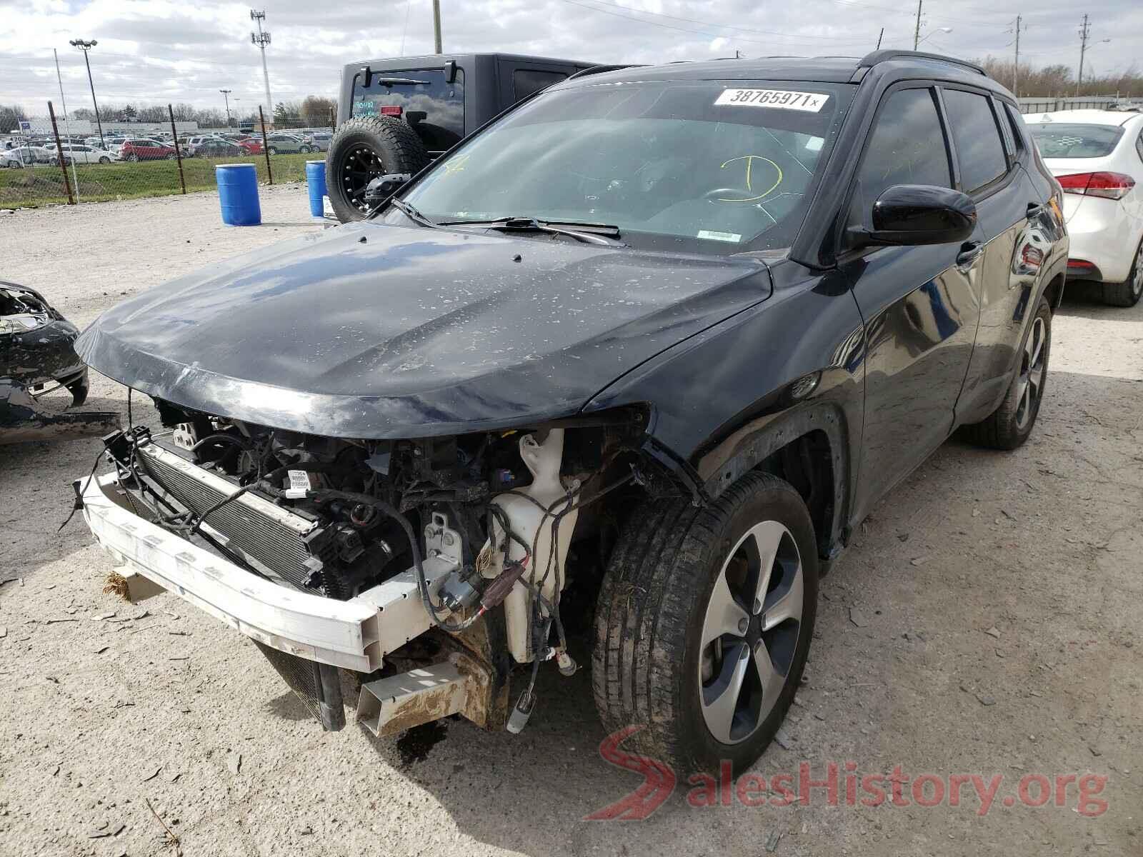 3C4NJDBB9JT162111 2018 JEEP COMPASS