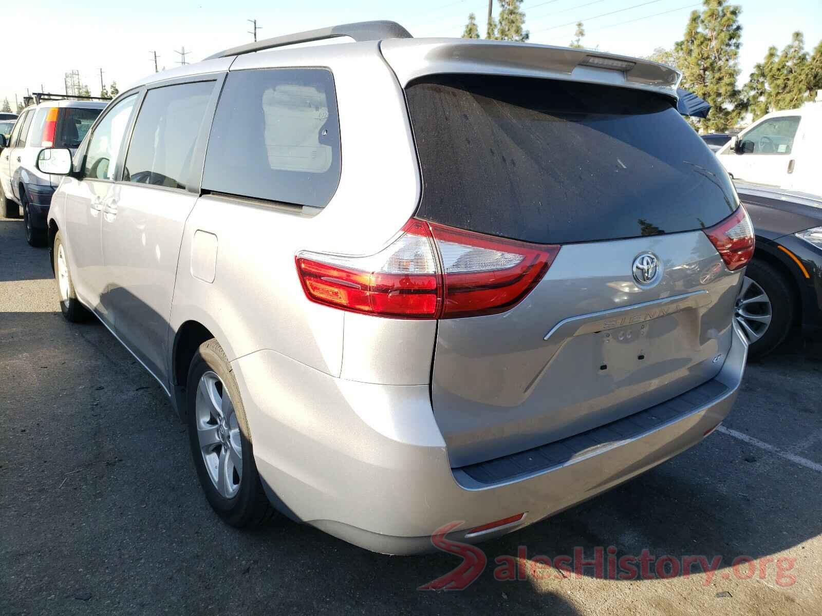 5TDKZ3DC9HS788127 2017 TOYOTA SIENNA