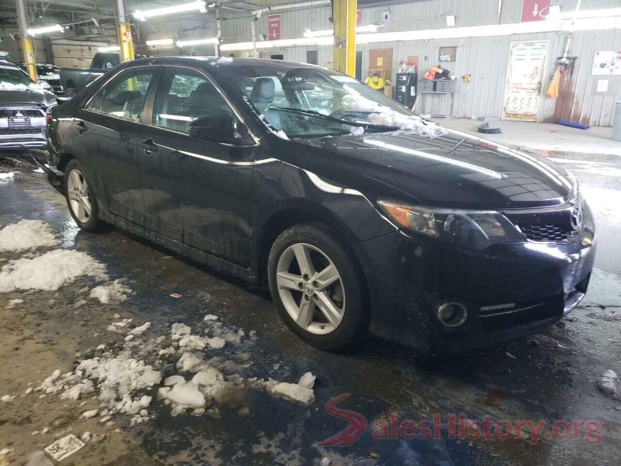 4T1BF1FK9DU241605 2013 TOYOTA CAMRY