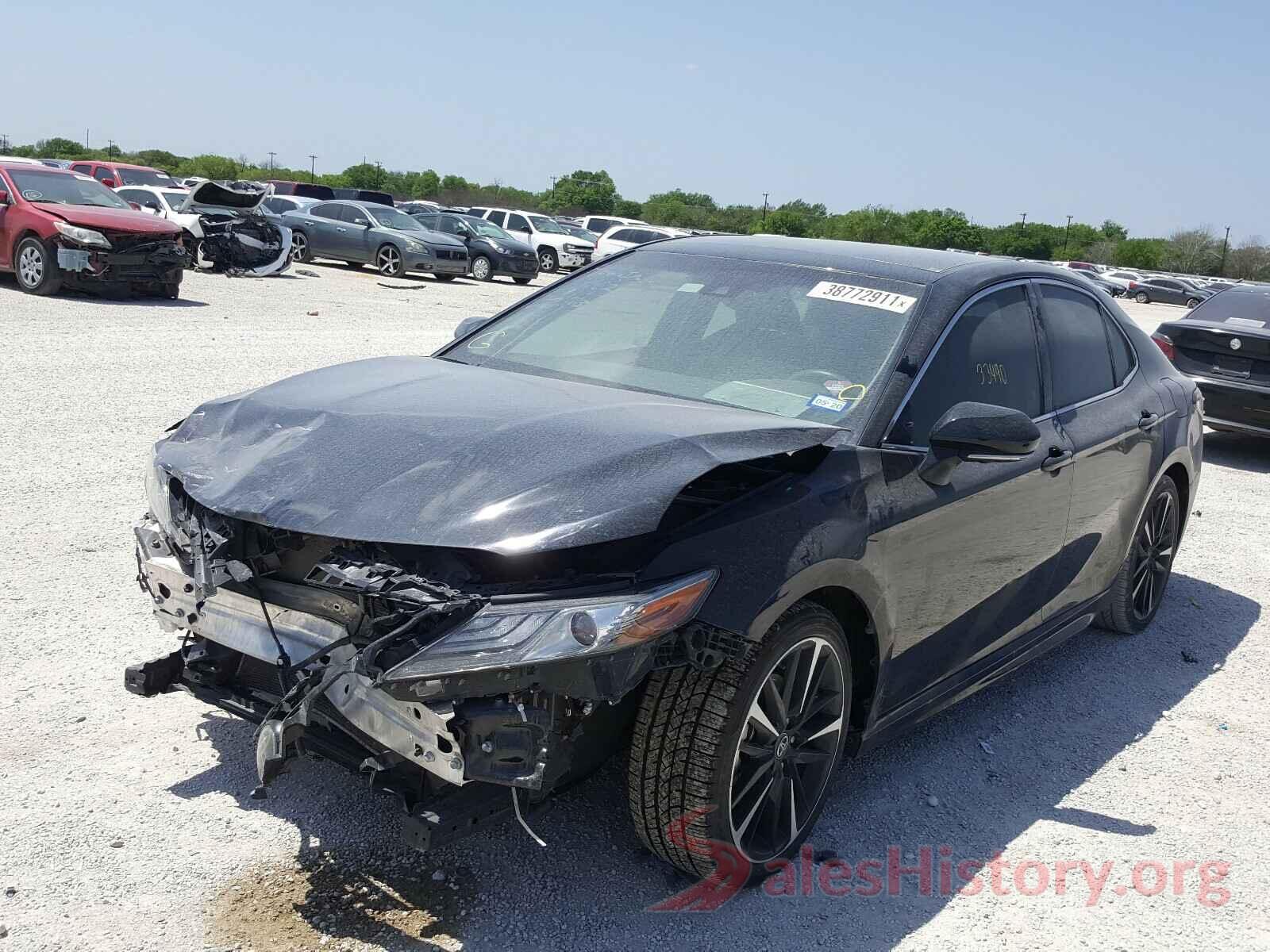 4T1B61HK6JU085922 2018 TOYOTA CAMRY