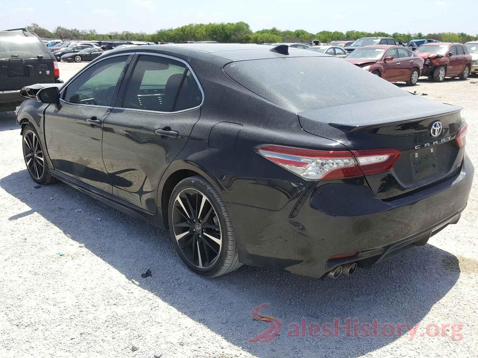 4T1B61HK6JU085922 2018 TOYOTA CAMRY