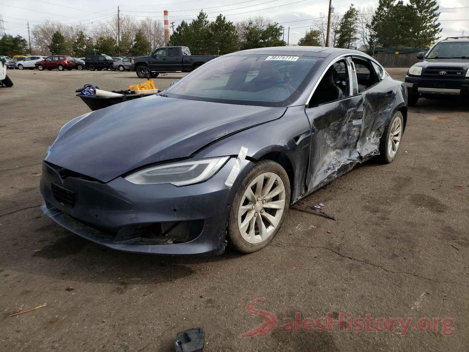 5YJSA1E21JF247116 2018 TESLA MODEL S