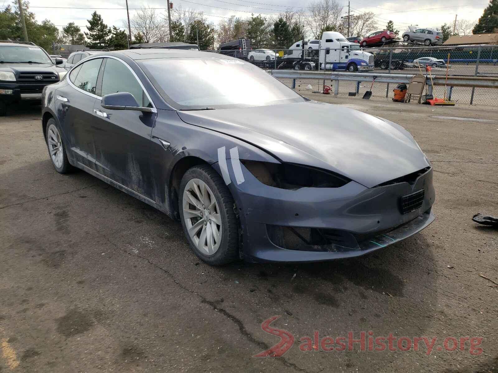 5YJSA1E21JF247116 2018 TESLA MODEL S