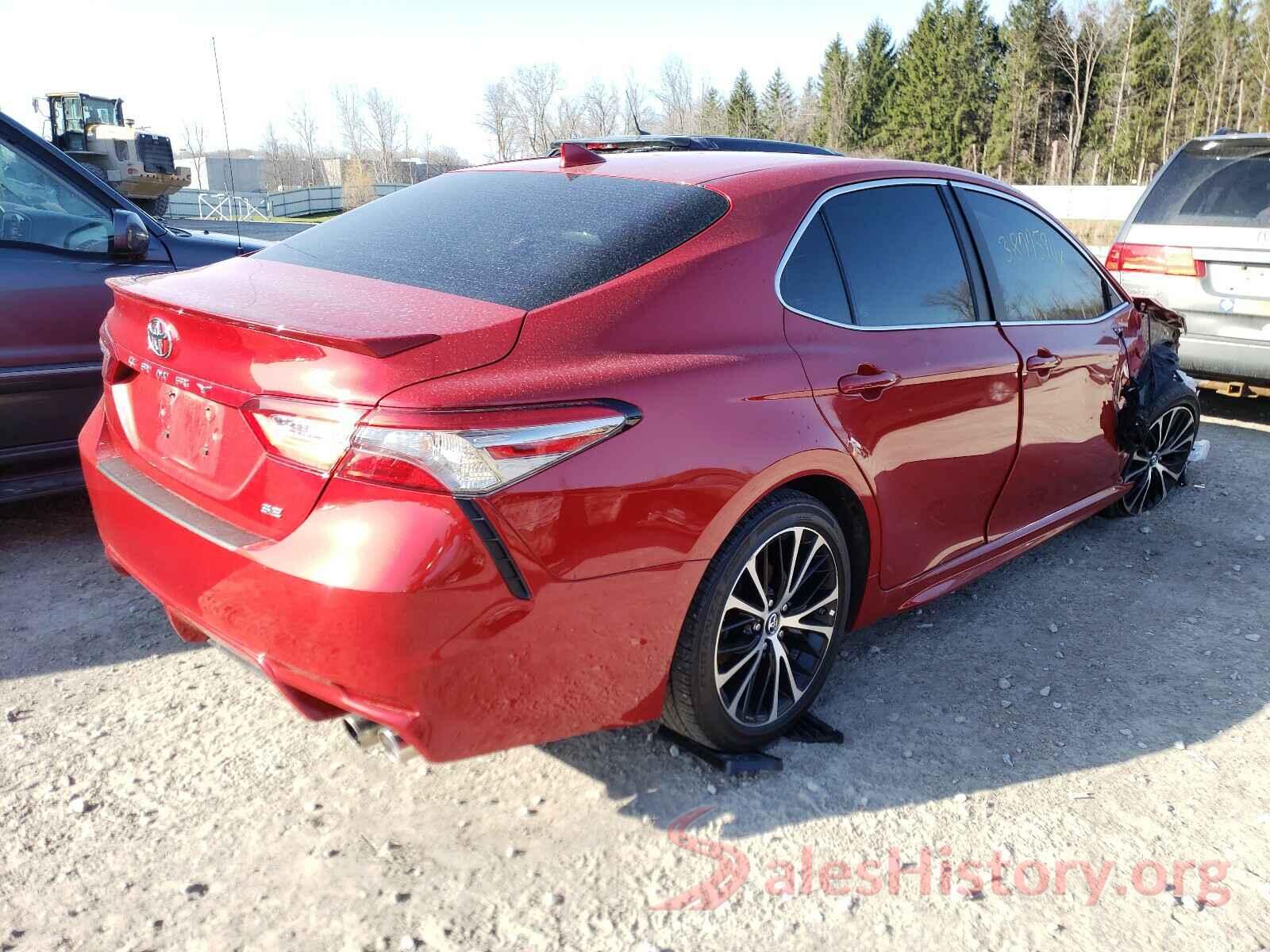 4T1B11HK3KU292428 2019 TOYOTA CAMRY