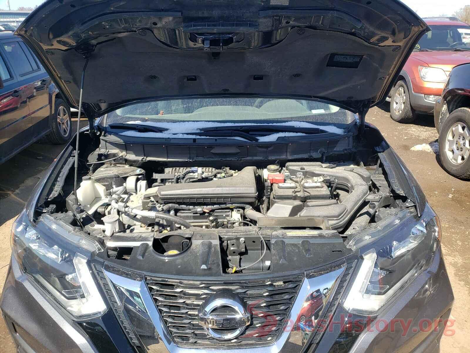 5N1AT2MV1HC790640 2017 NISSAN ROGUE