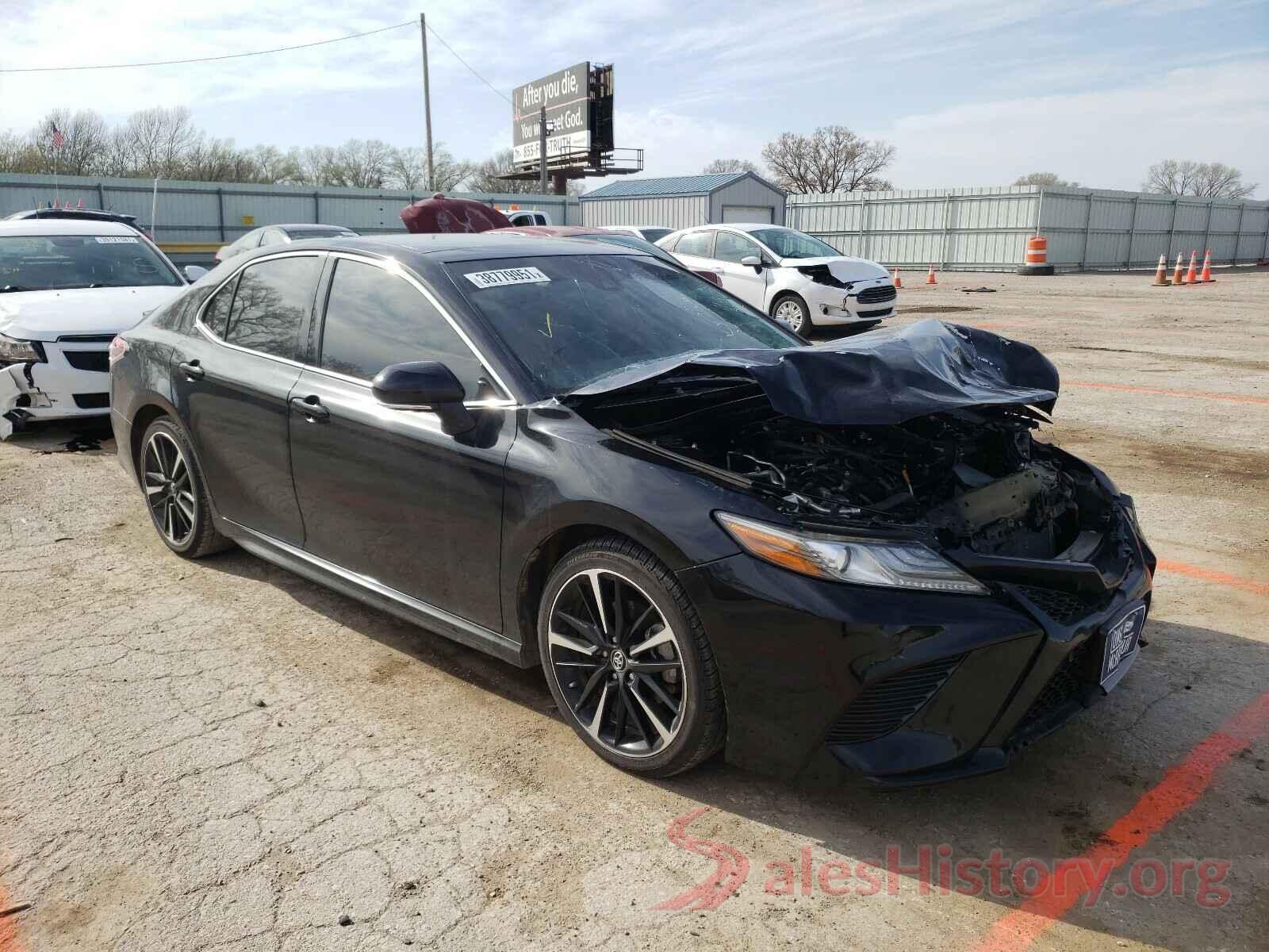 4T1BZ1HK6JU012797 2018 TOYOTA CAMRY