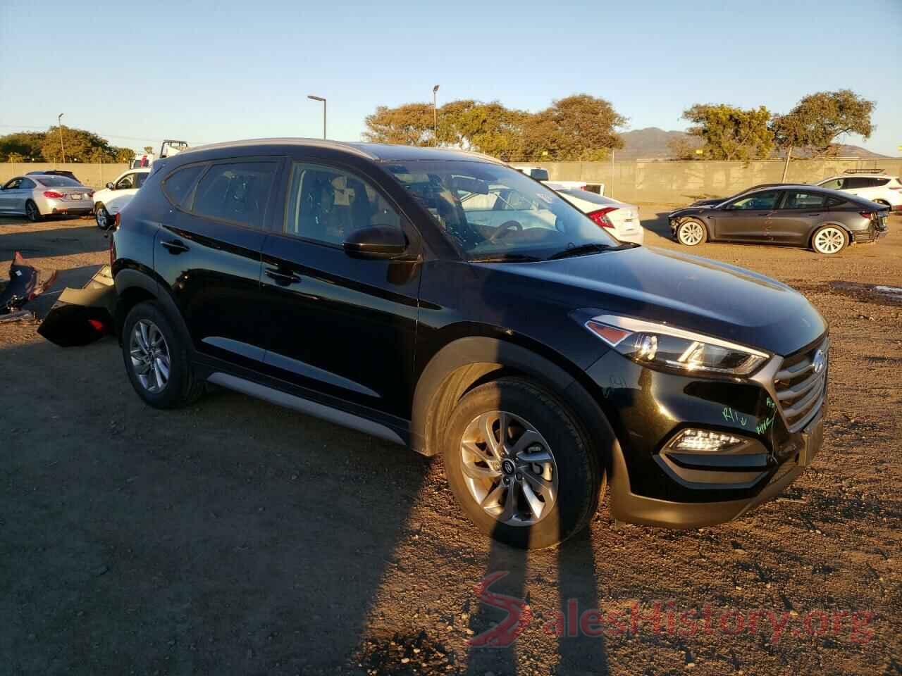 KM8J33A40JU688473 2018 HYUNDAI TUCSON