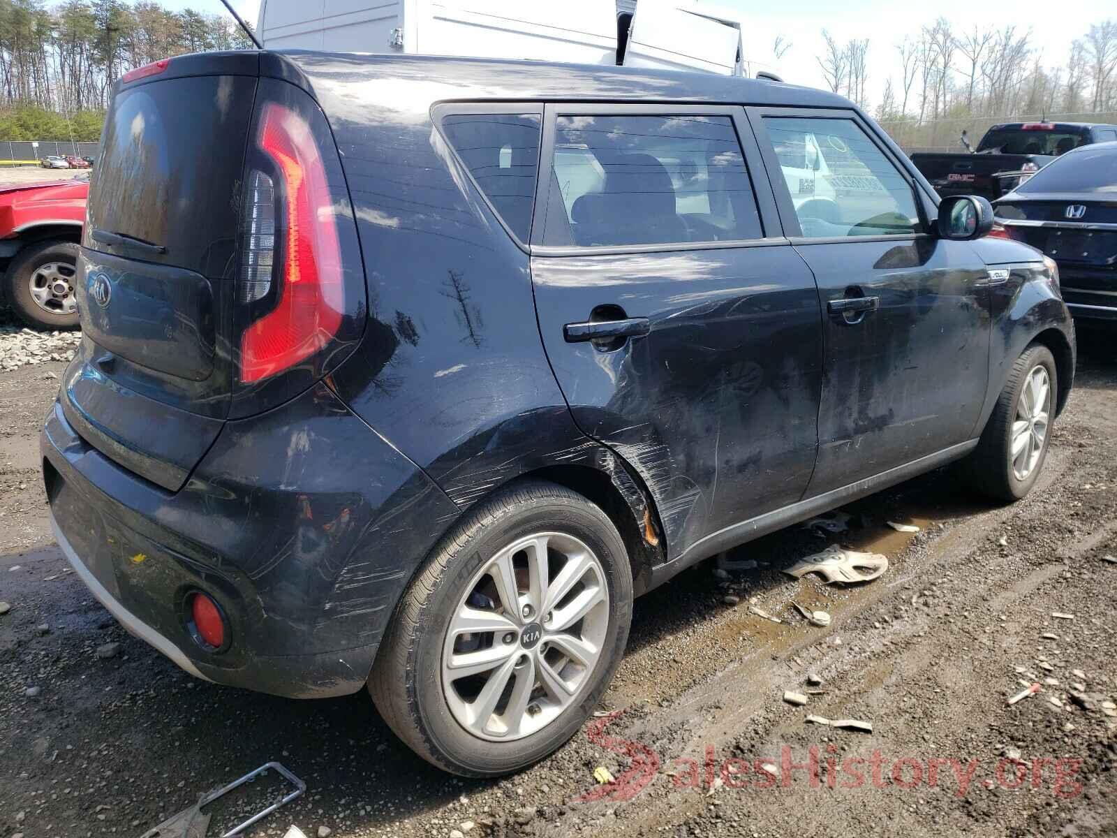 KNDJP3A57J7620638 2018 KIA SOUL