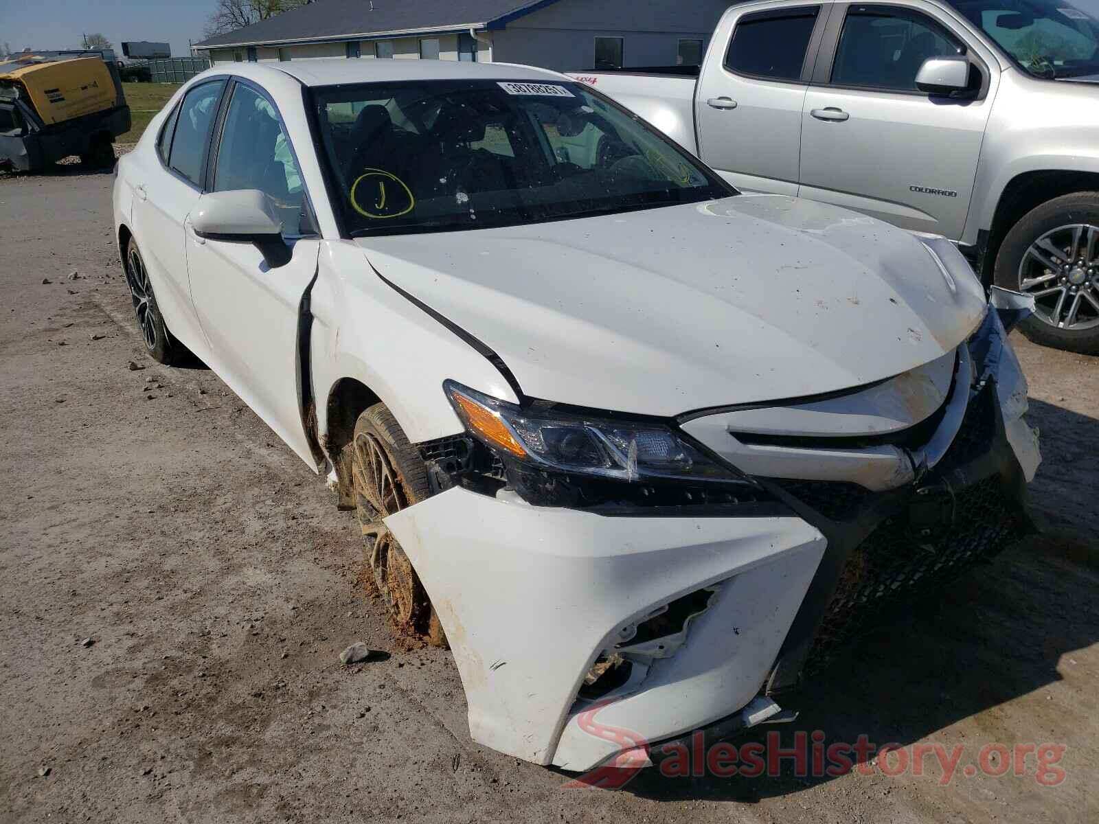 4T1B11HK3KU744006 2019 TOYOTA CAMRY