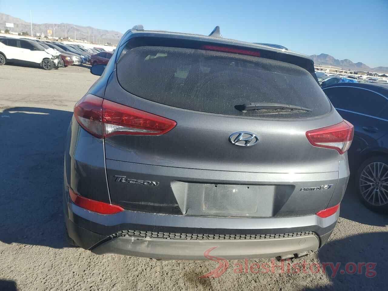 KM8J33A27JU832115 2018 HYUNDAI TUCSON