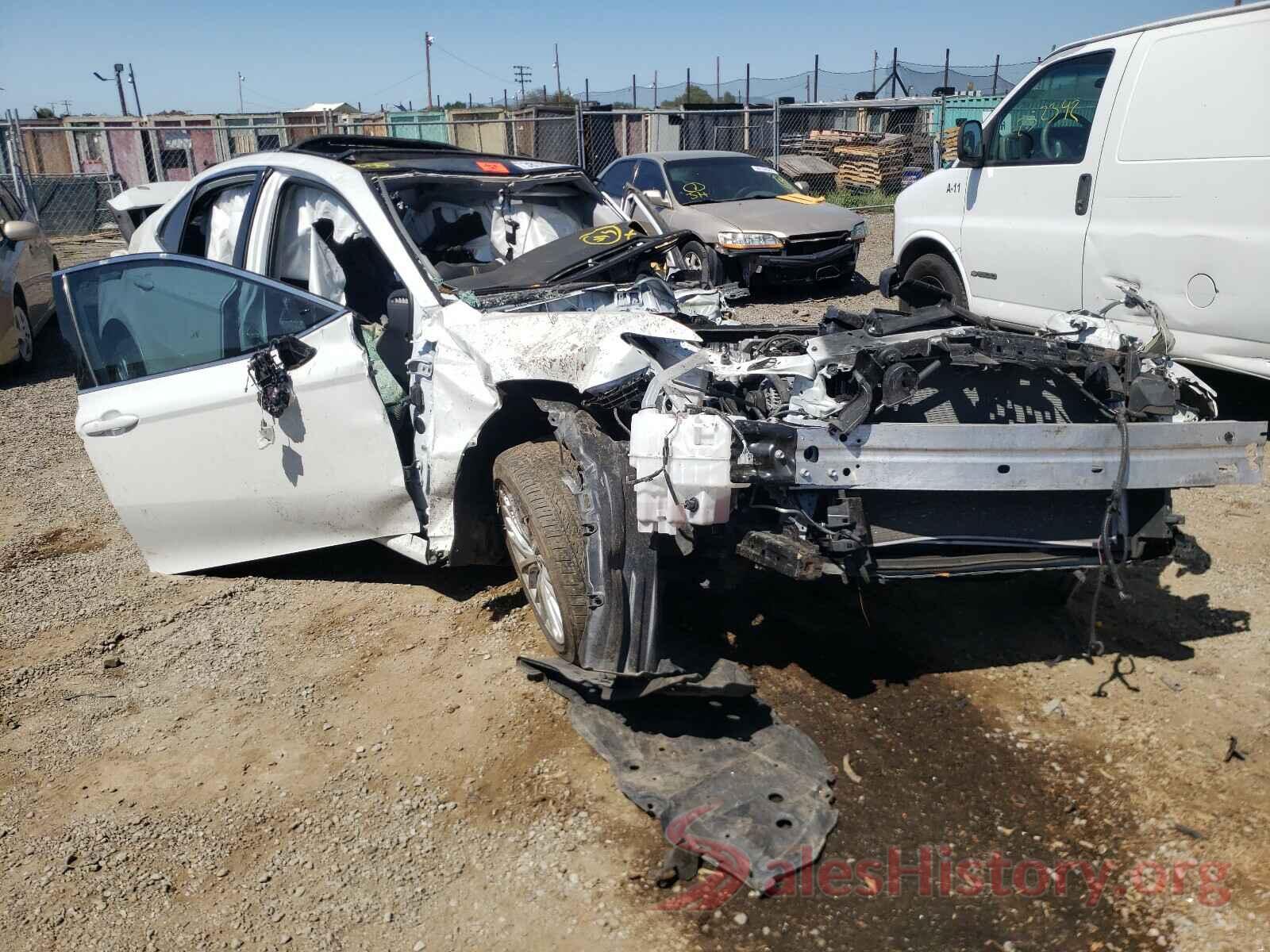 4T1B11HK2KU679911 2019 TOYOTA CAMRY