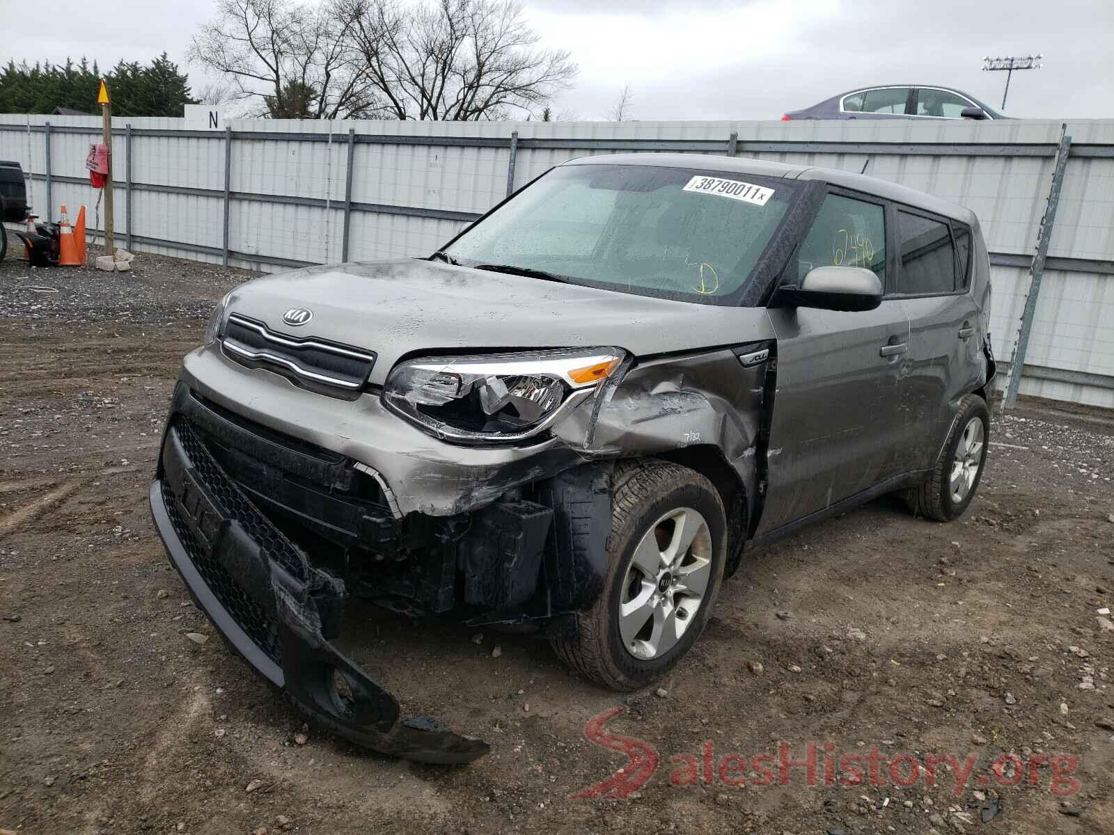 KNDJN2A23J7561450 2018 KIA SOUL