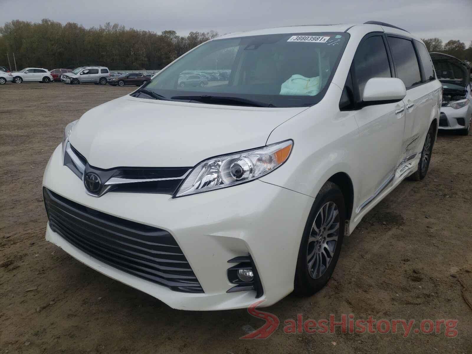 5TDYZ3DC9JS948698 2018 TOYOTA SIENNA