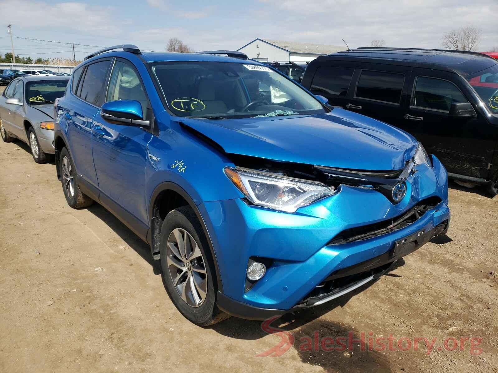 JTMRJREV6JD176428 2018 TOYOTA RAV4