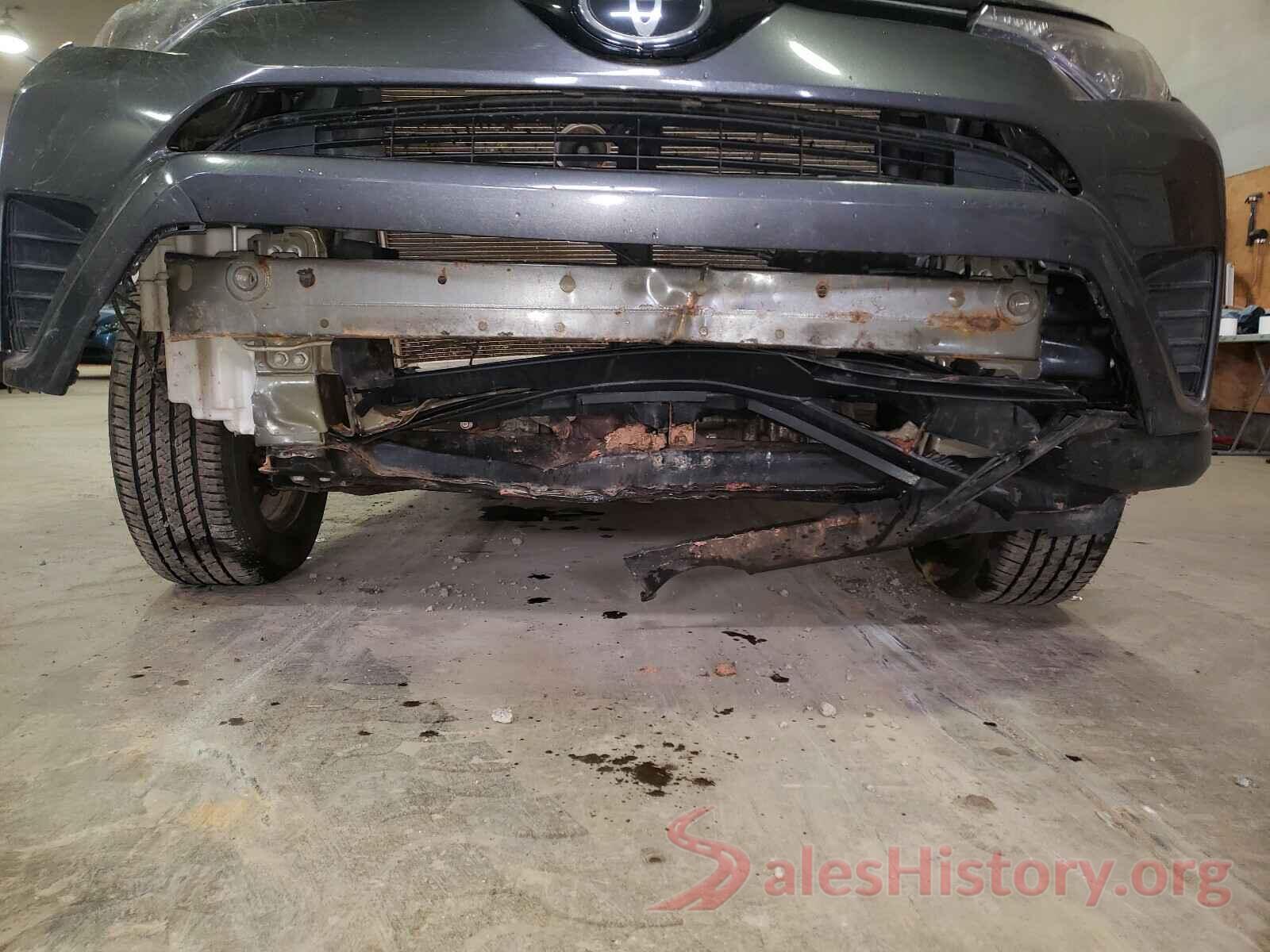 2T3ZFREV7HW343037 2017 TOYOTA RAV4