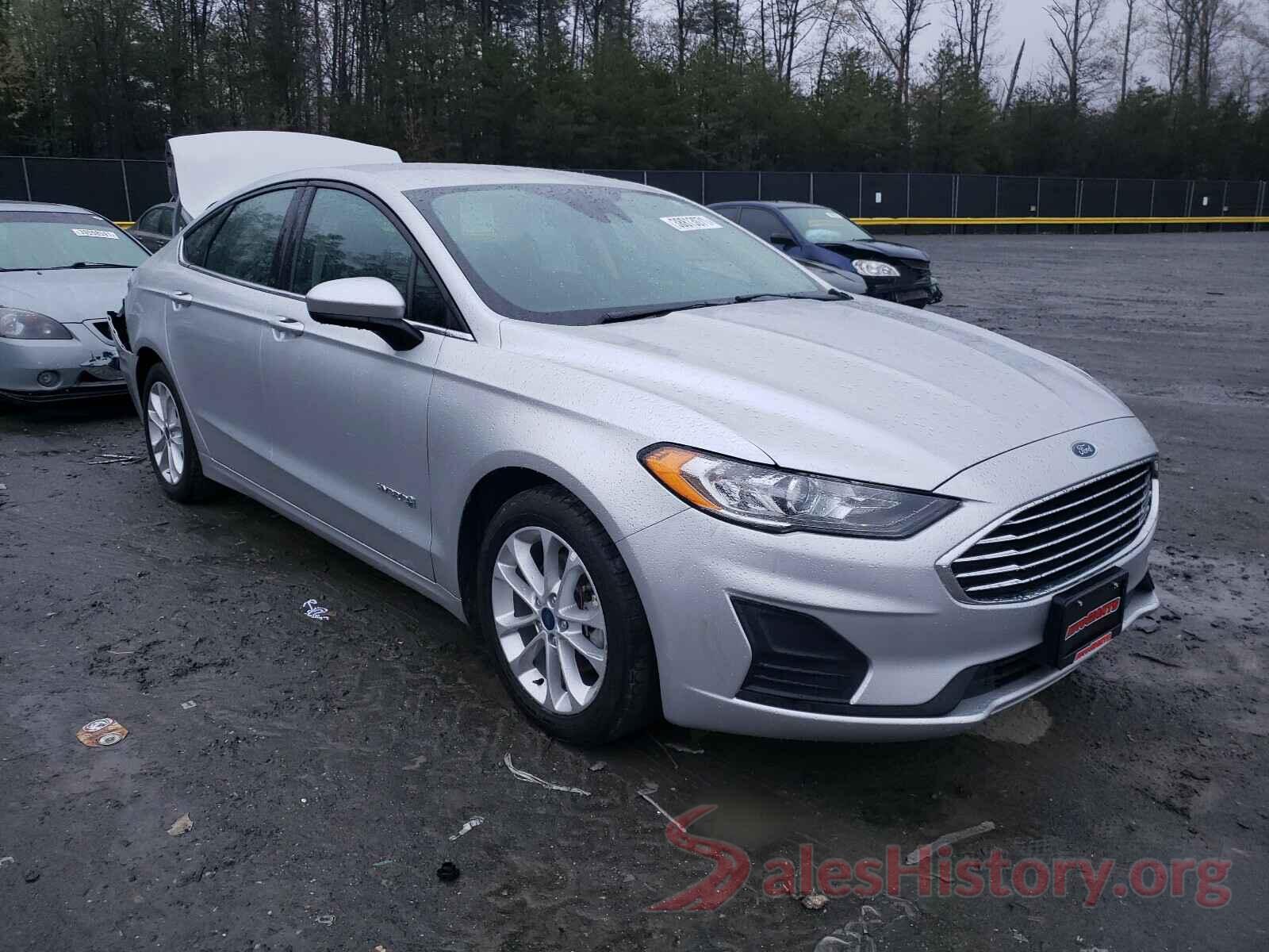 3FA6P0LU2KR242477 2019 FORD FUSION