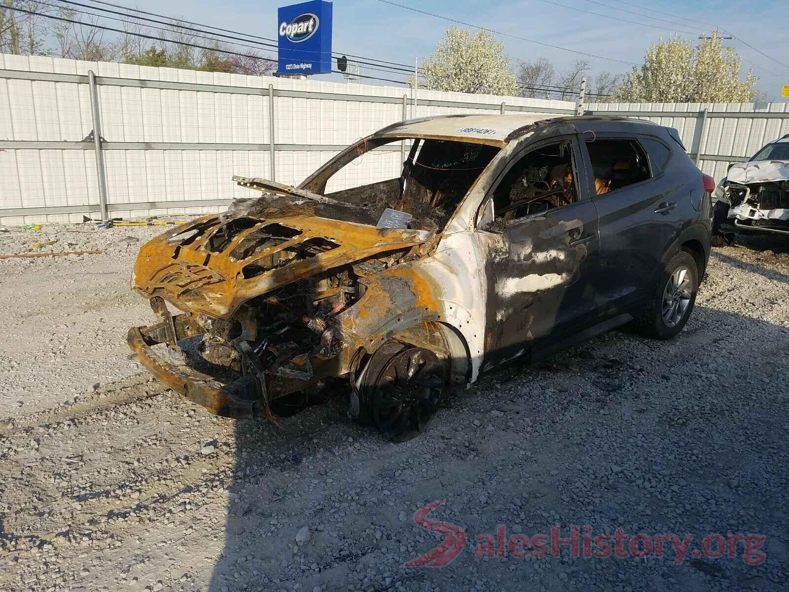 KM8J3CA43JU599318 2018 HYUNDAI TUCSON