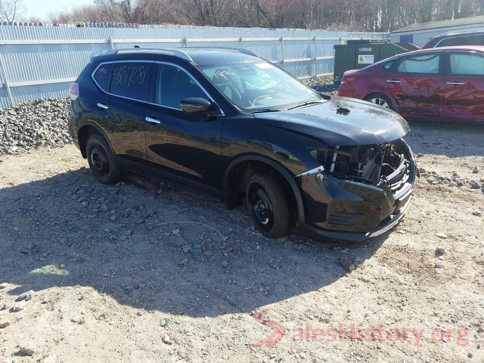 5N1AT2MV2JC815860 2018 NISSAN ROGUE