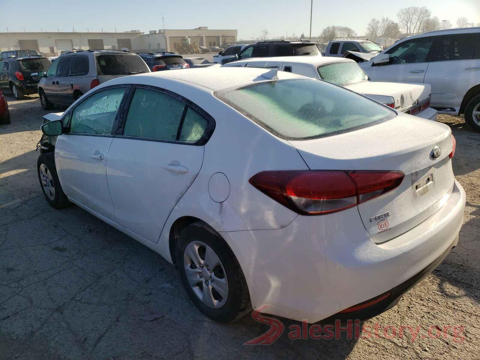 3KPFK4A70JE177101 2018 KIA FORTE