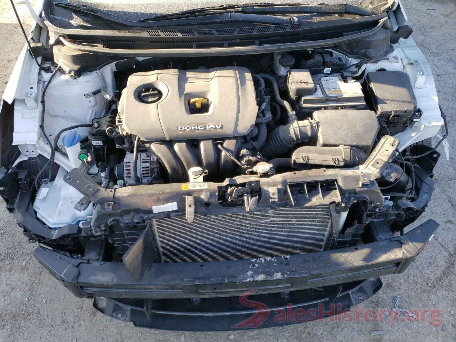 3KPFK4A70JE177101 2018 KIA FORTE