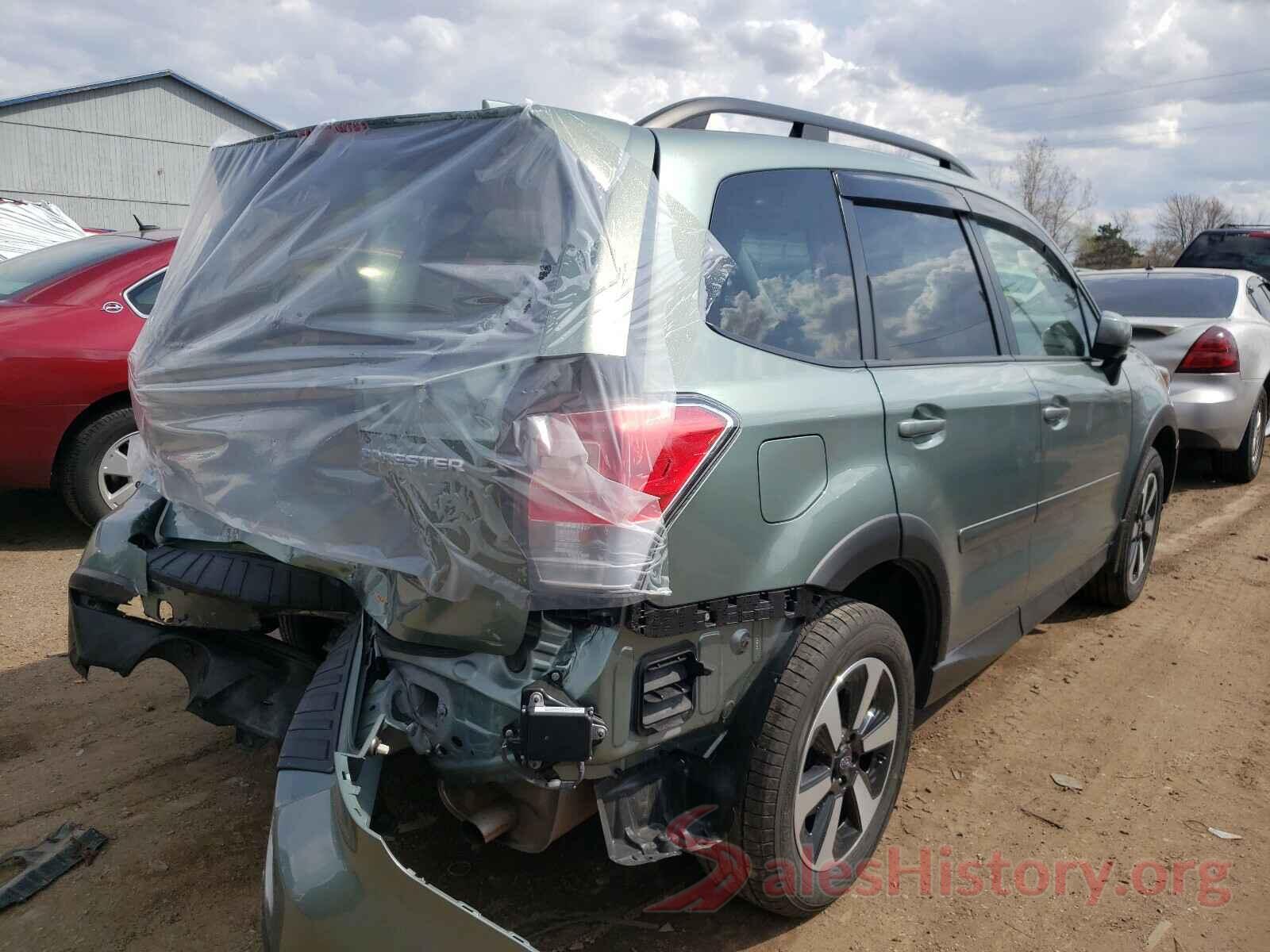 JF2SJAGC7JH504254 2018 SUBARU FORESTER