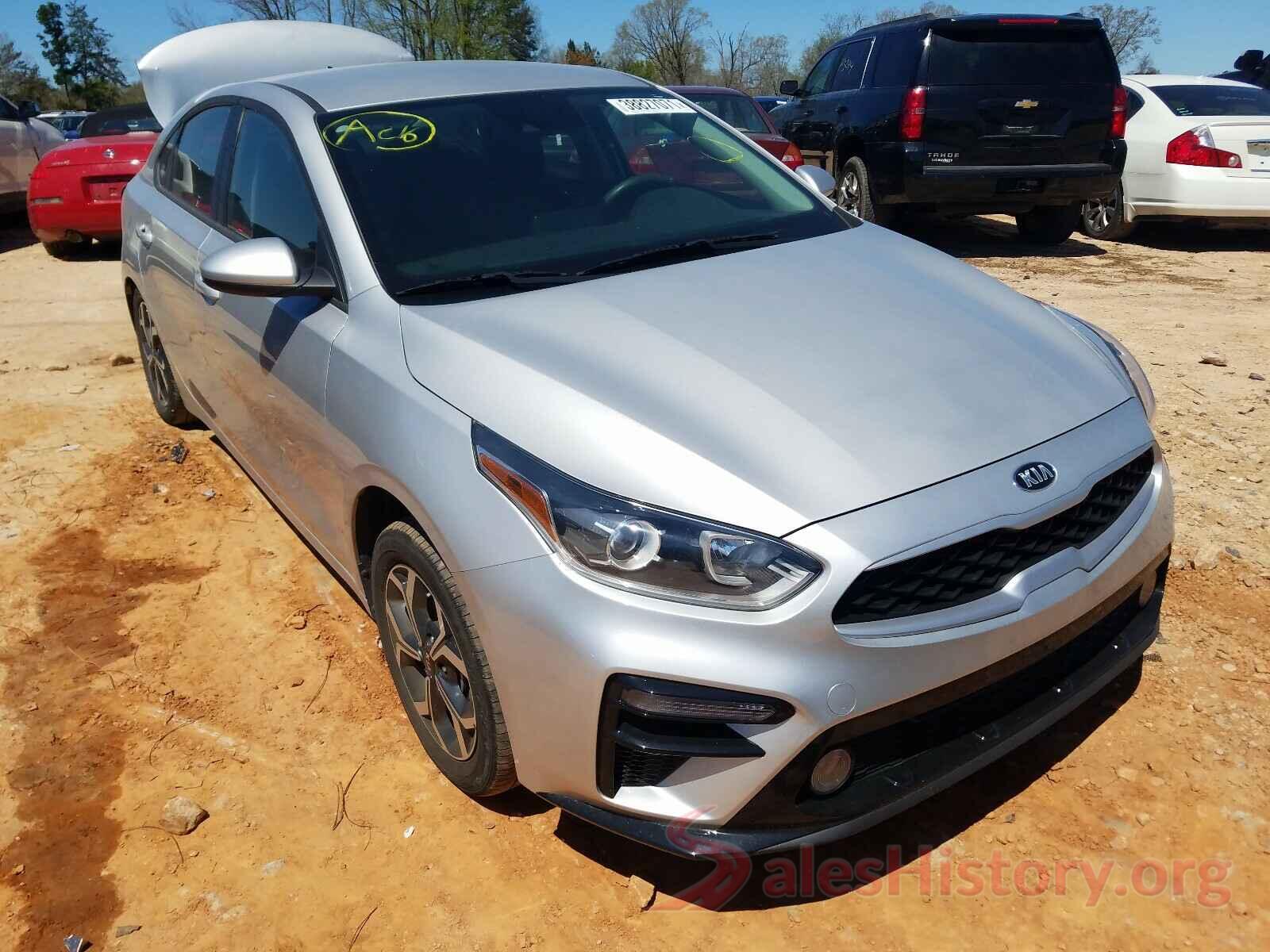 3KPF24AD0KE019512 2019 KIA FORTE