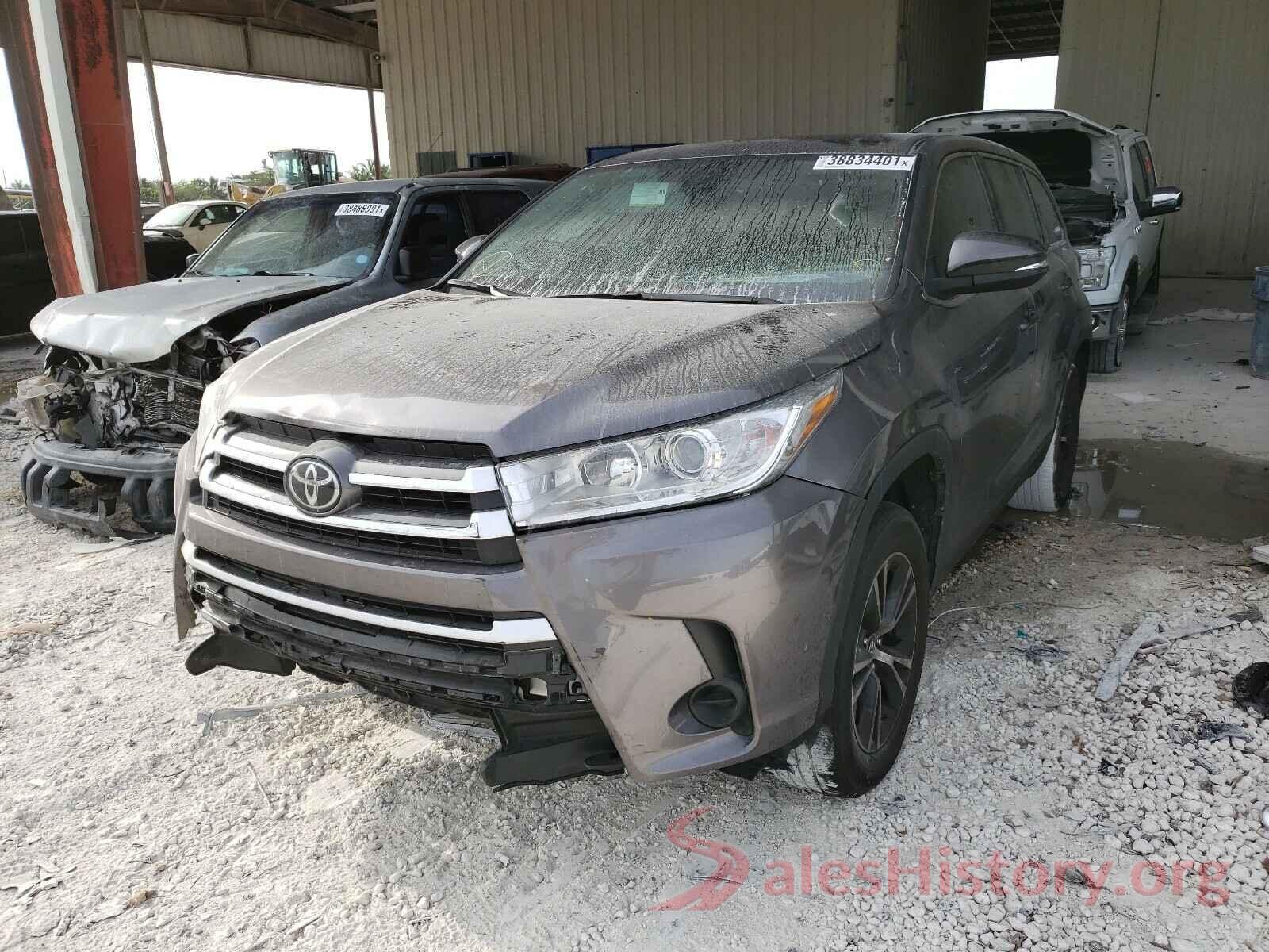 5TDZZRFH5KS348665 2019 TOYOTA HIGHLANDER