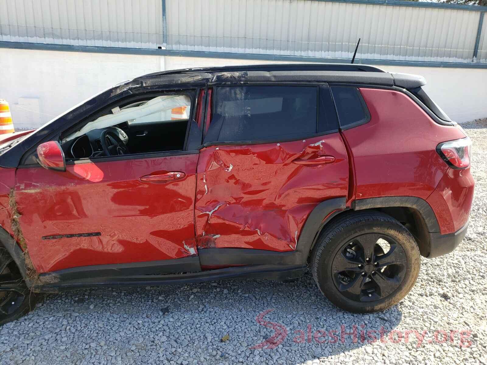 3C4NJCBB0JT324685 2018 JEEP COMPASS