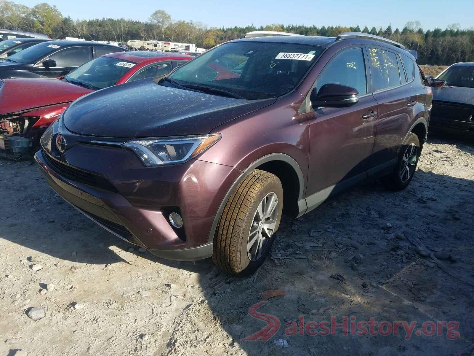 2T3WFREV0JW465702 2018 TOYOTA RAV4