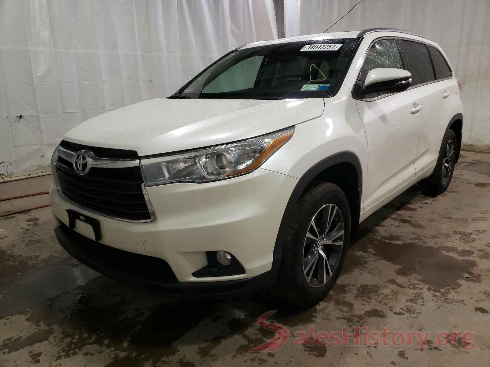 5TDJKRFH6GS239950 2016 TOYOTA HIGHLANDER