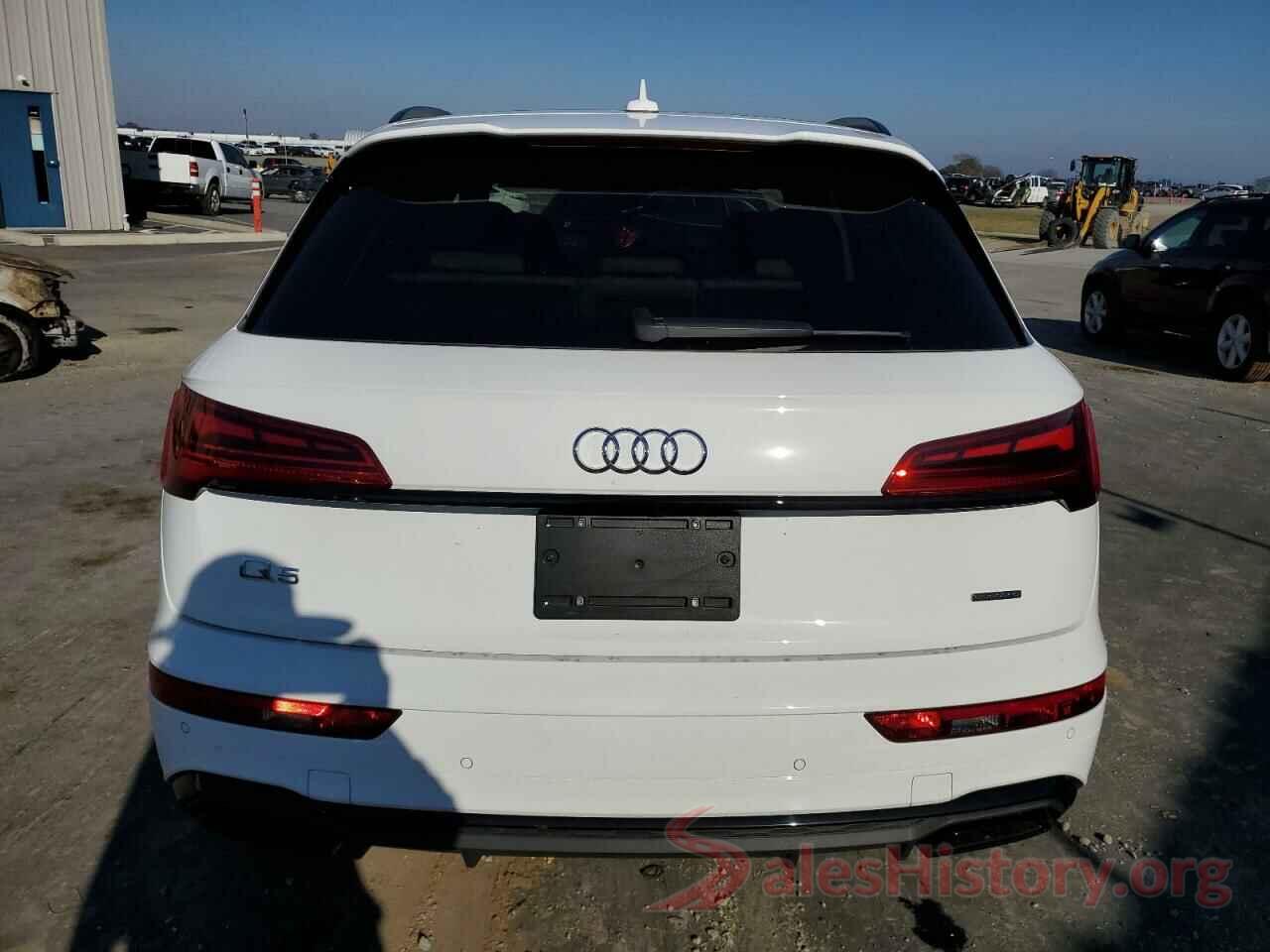 WA1EAAFY5N2057645 2022 AUDI Q5