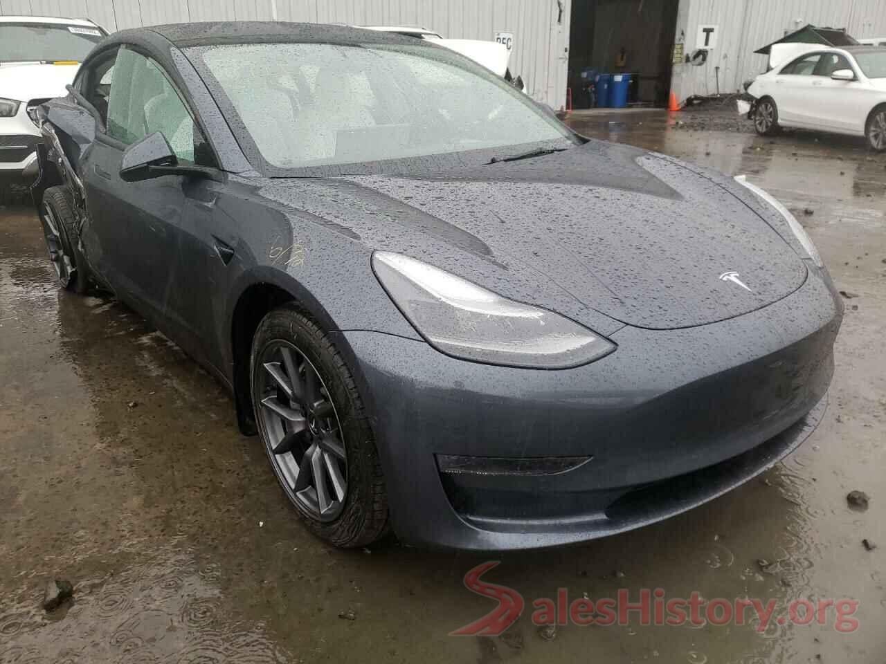 5YJ3E1EB9NF167335 2022 TESLA MODEL 3