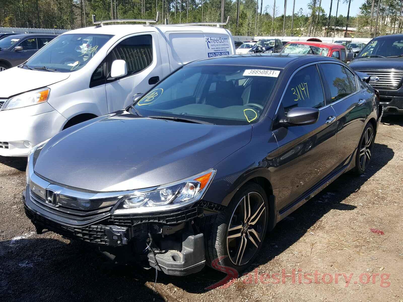 1HGCR2F14HA198118 2017 HONDA ACCORD