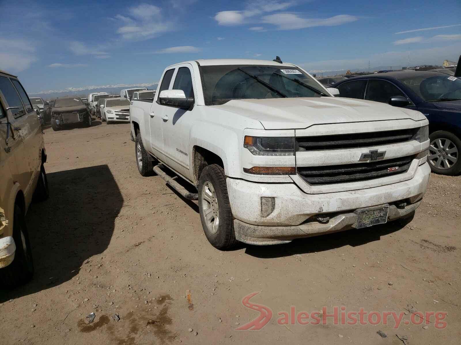 1GCVKREH6HZ101313 2017 CHEVROLET SILVERADO