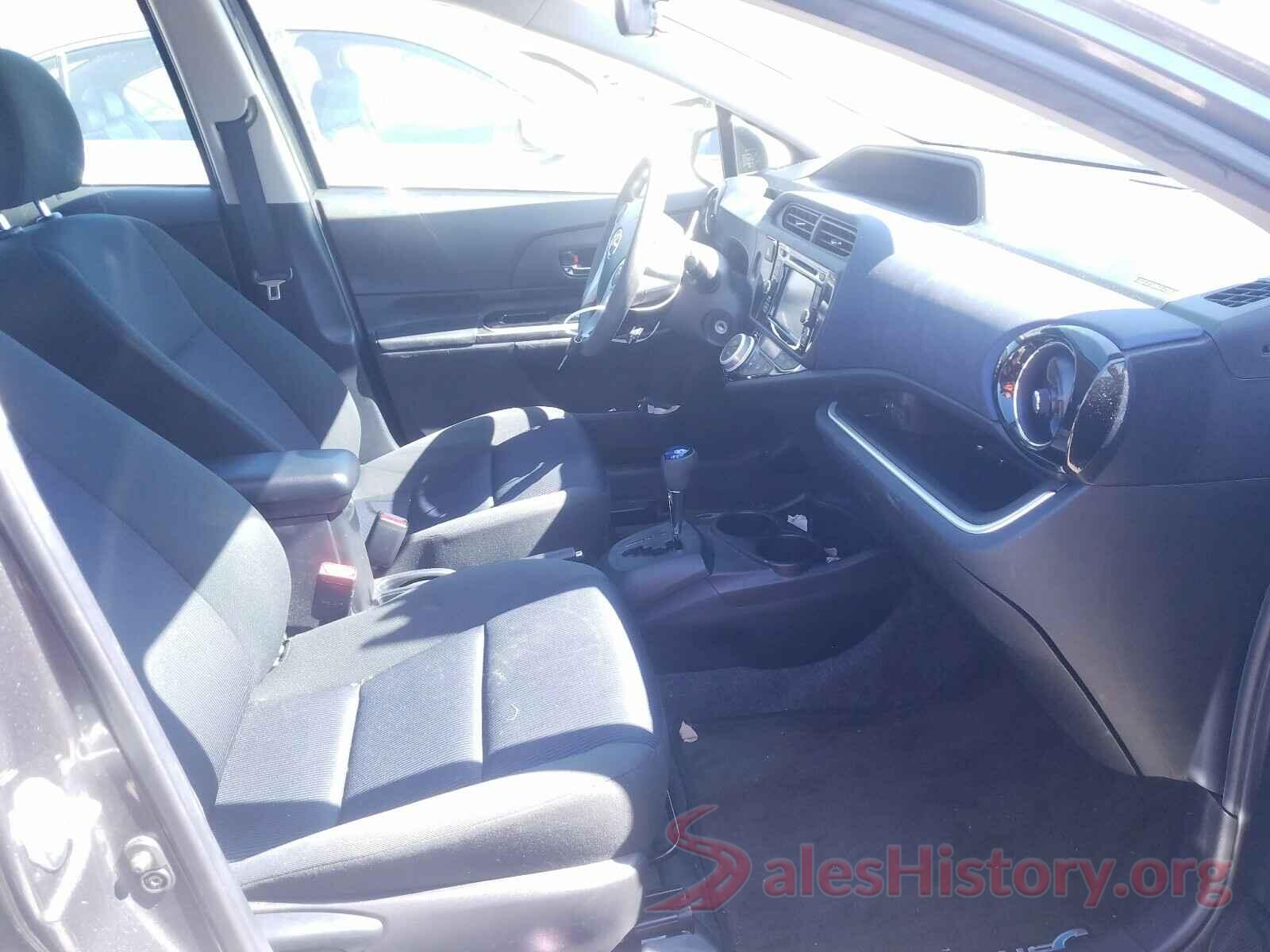 JTDKDTB39H1592820 2017 TOYOTA PRIUS