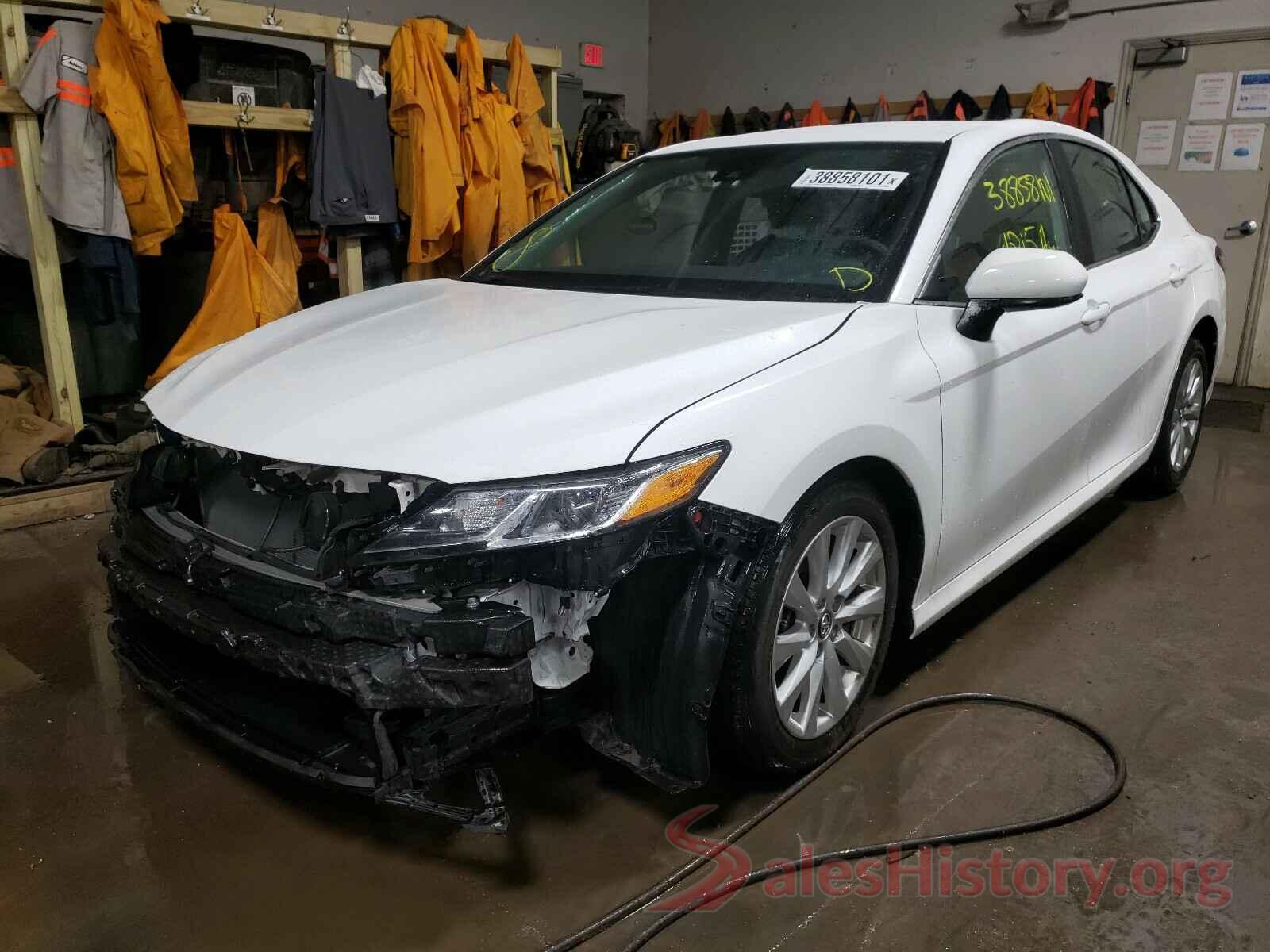 4T1B11HK9KU260678 2019 TOYOTA CAMRY