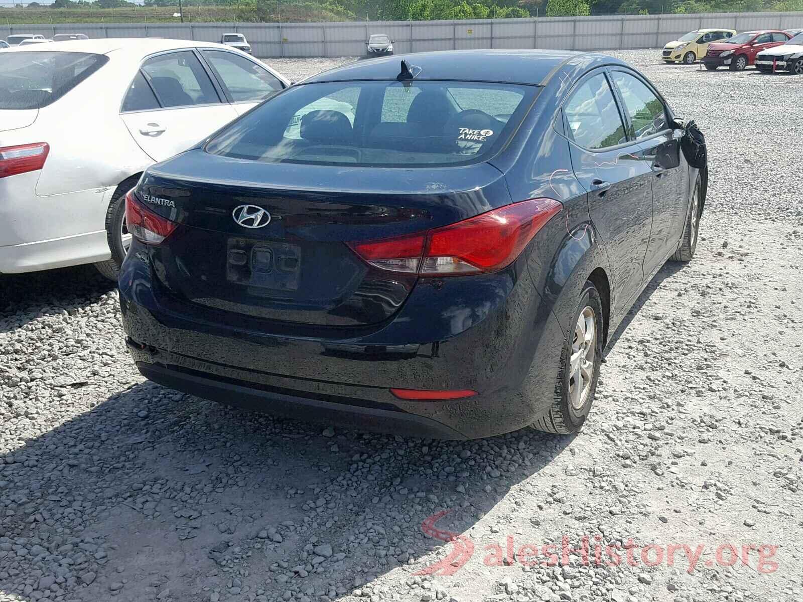 5NPDH4AE4FH567898 2015 HYUNDAI ELANTRA