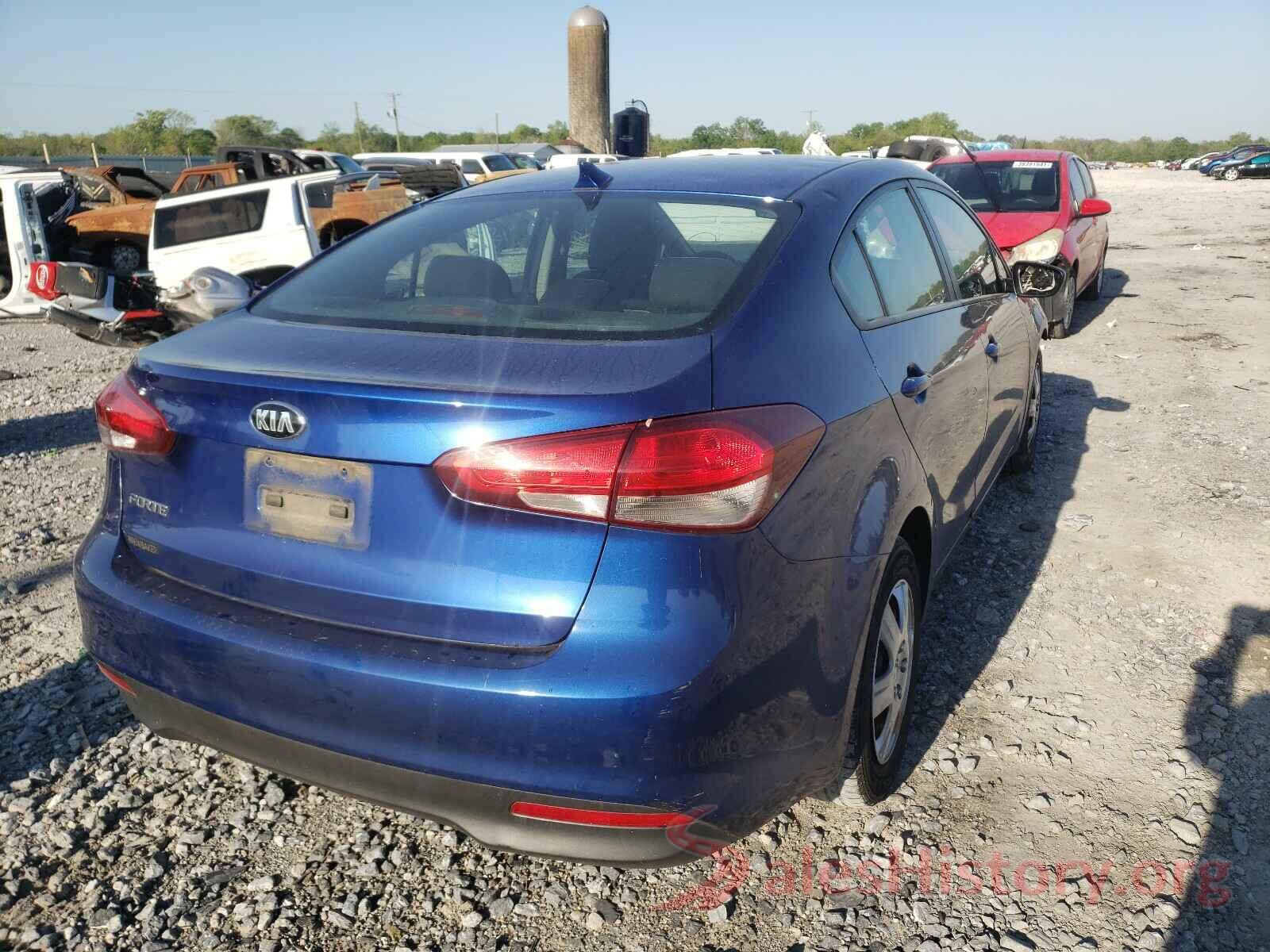 3KPFK4A77HE034818 2017 KIA FORTE