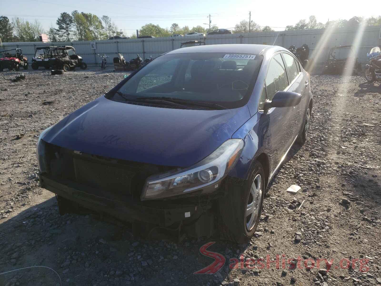 3KPFK4A77HE034818 2017 KIA FORTE