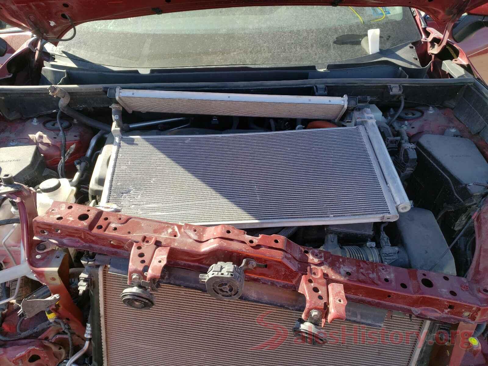 2T3RWRFV7KW041043 2019 TOYOTA RAV4