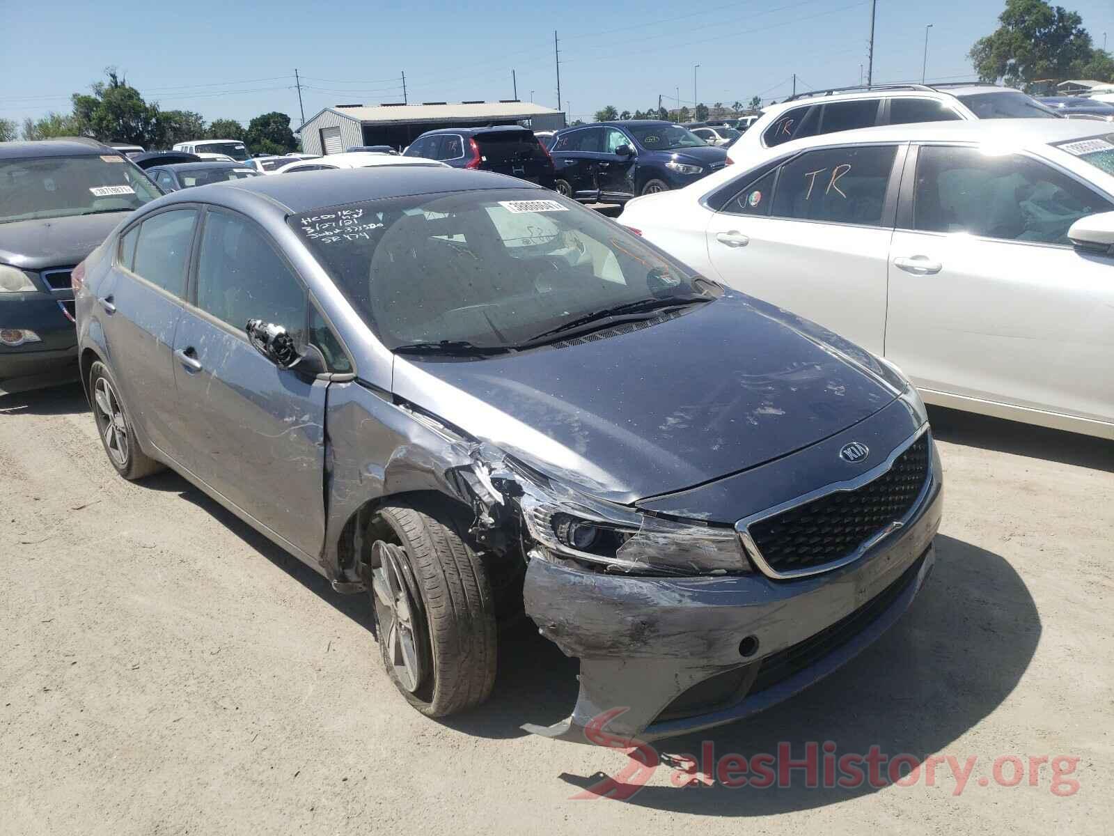 3KPFL4A76JE275269 2018 KIA FORTE