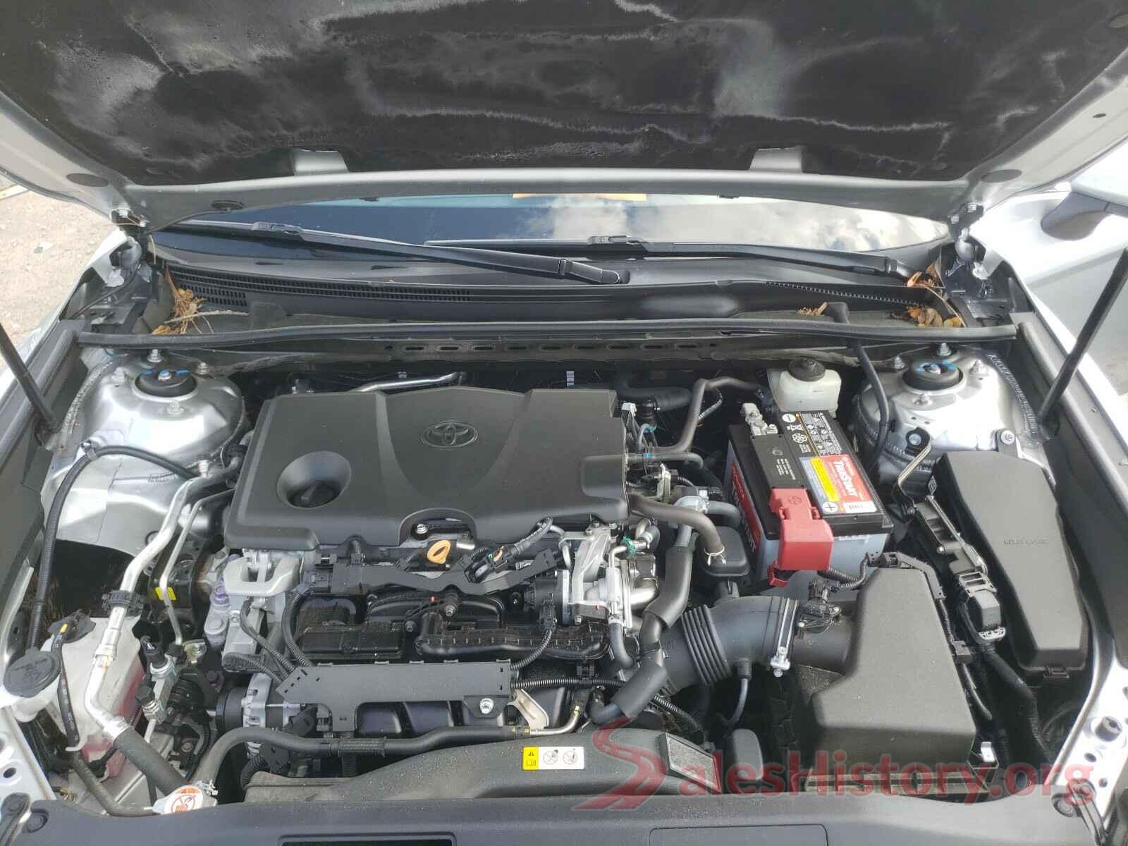 4T1B11HK6JU086826 2018 TOYOTA CAMRY